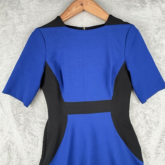 Maggy London Dress Size 8 Blue & Black Colorblock S/S Circle Skirt Stretch - Picture 2 of 8